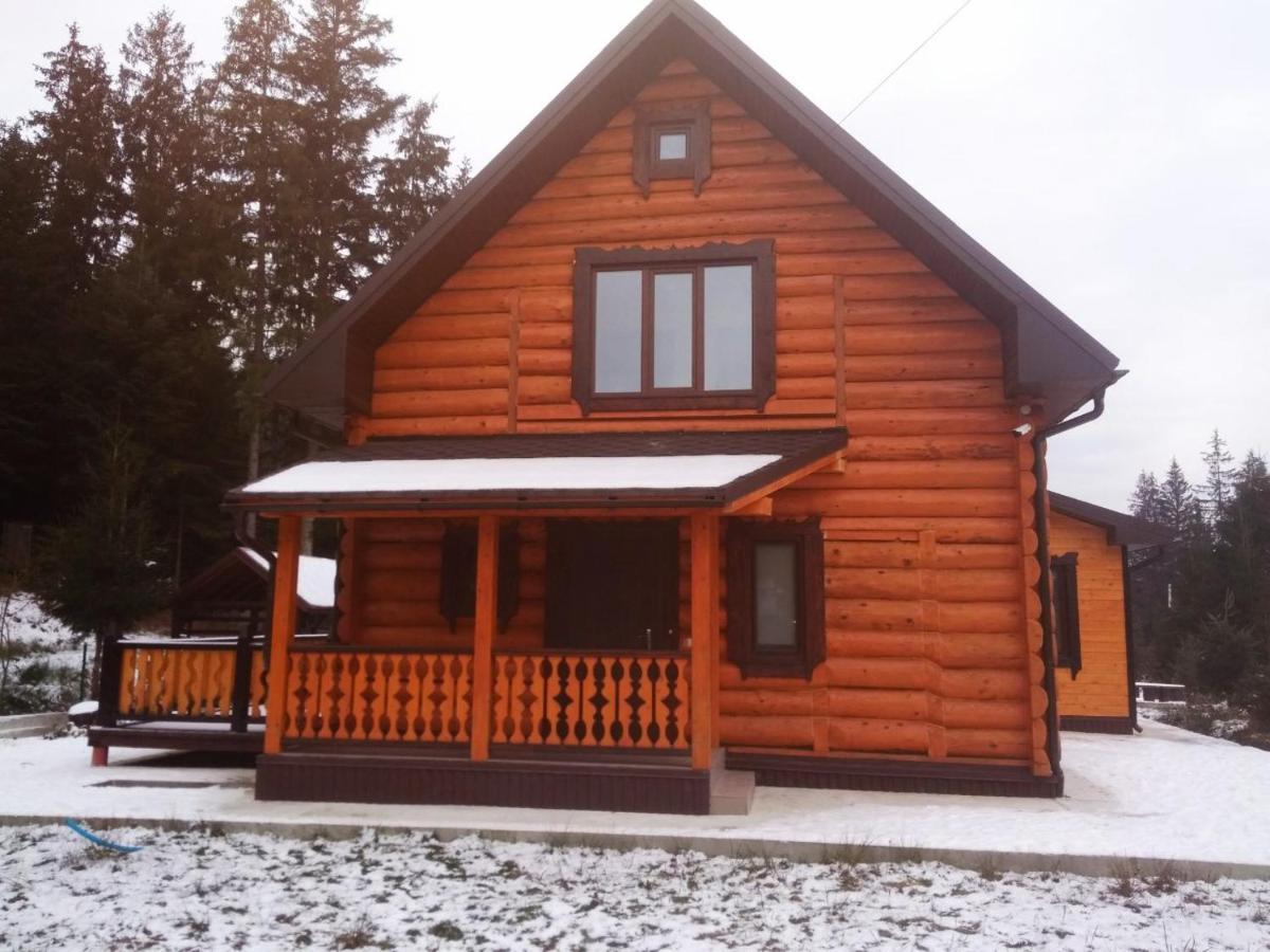 Hotel Galushko Mykulyčyn Exteriér fotografie